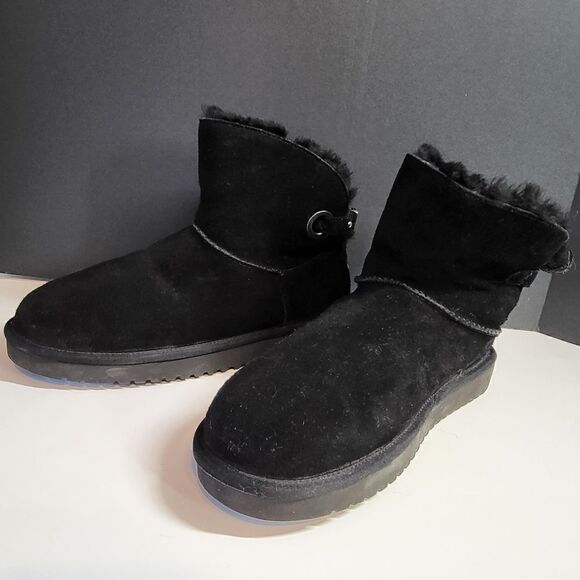 Koolaburra by Uggs Short Black Boots - Picture 5 of 10